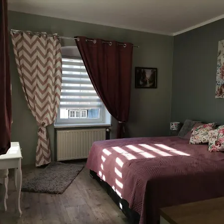 شقة Przy Strumyku 1 *