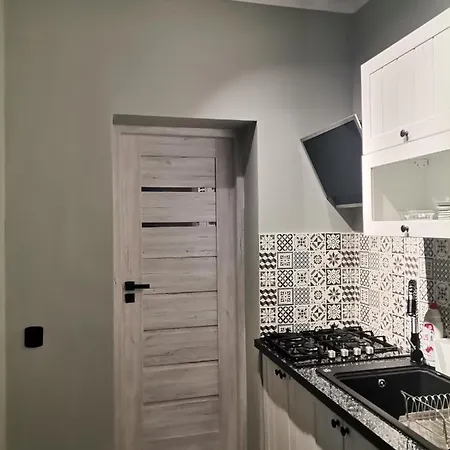 Przy Strumyku 1 شكلارسكا بوريبا